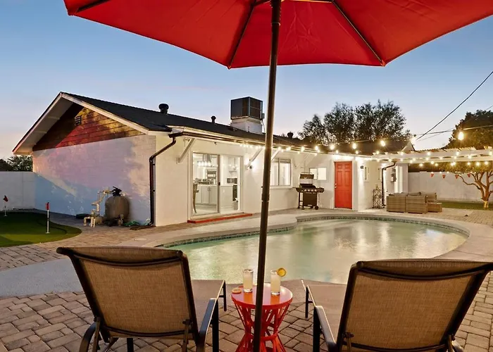 Desert Oasis Come Home And Relax
